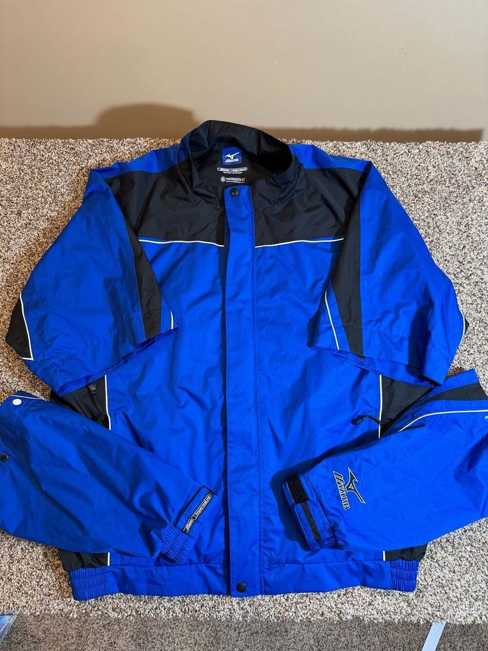 Mizuno Impermalite Waterproof Lightweight Performance Jacket